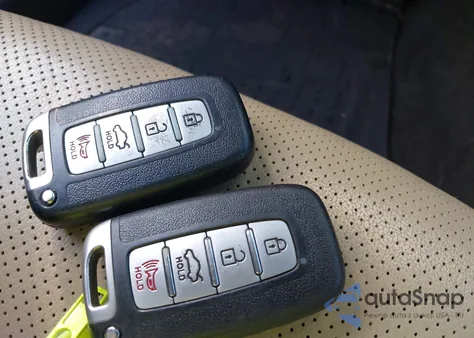 2012 Hyundai Genesis 3.8 from USA, damaged, VIN KMHGC4DDXCU197083